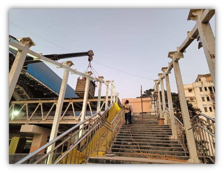 access-roof-structure-station (3)
